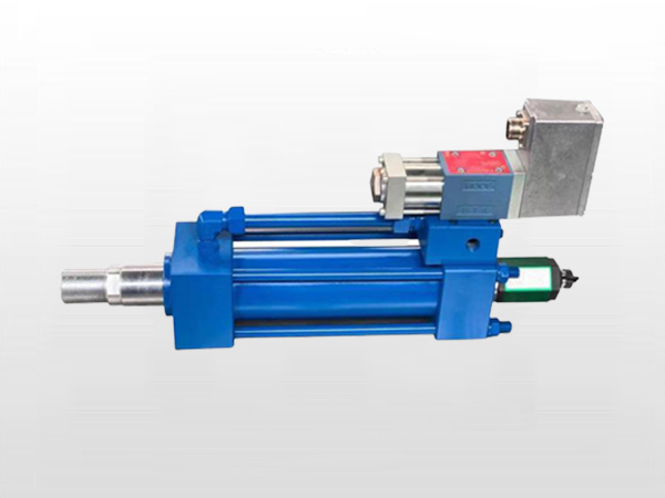 液压机：工业巨擘的“力量美学”与“智慧进化”